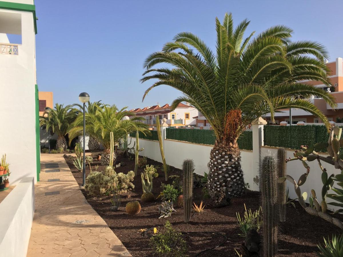 Dolce Vita Appartment Caleta De Fuste Exterior photo